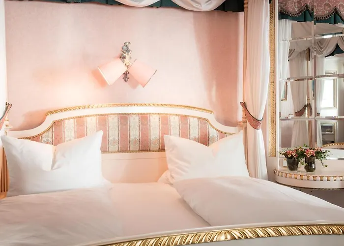 Hotel Bachmair Am 4*