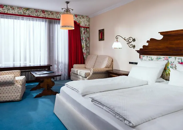 Hotel Bachmair Am 4*