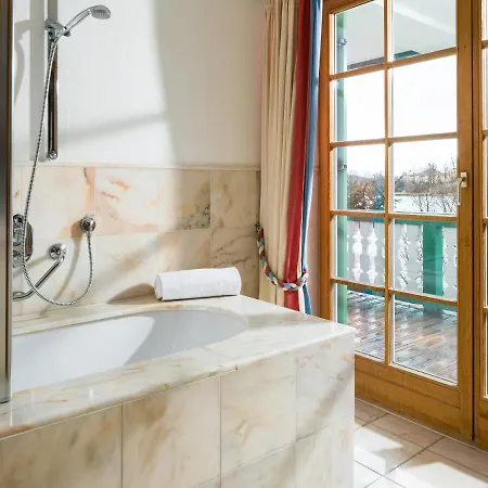 Hotel Bachmair Am 4*